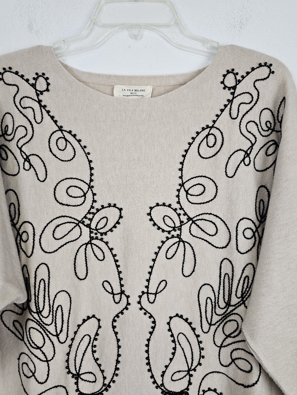 LA VILA MILANO Beige Beaded Embroidered Knit Sweater Sz L Coastal Quiet Luxury - Picture 3 of 10